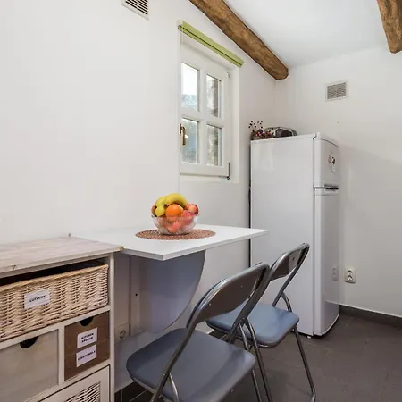 Cozy In With Kitchen Sveti Jakov